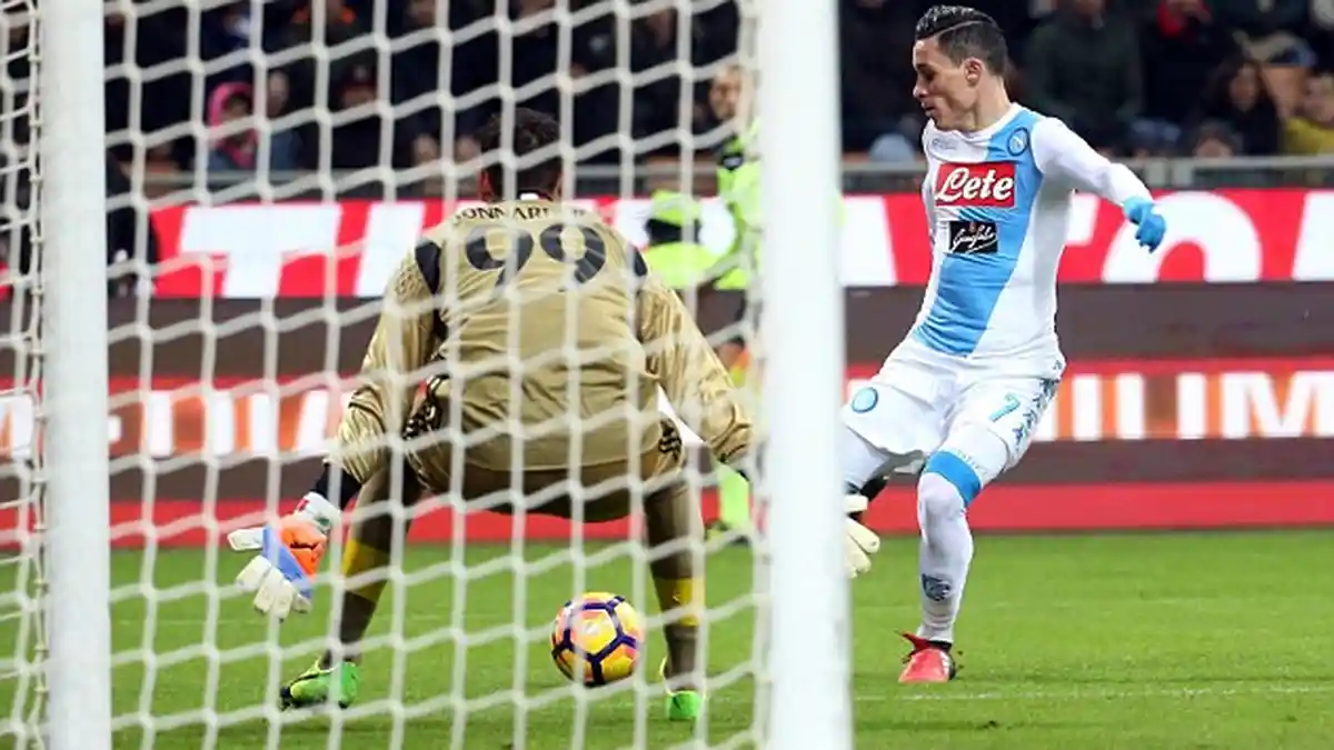 Pelatih AC Milan Akui Ketangguhan Napoli
