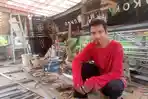 abdul-muis-sedang-mengerjakan-pesanan-konsumen-teralis-di-bengkel-miliknya.jpg