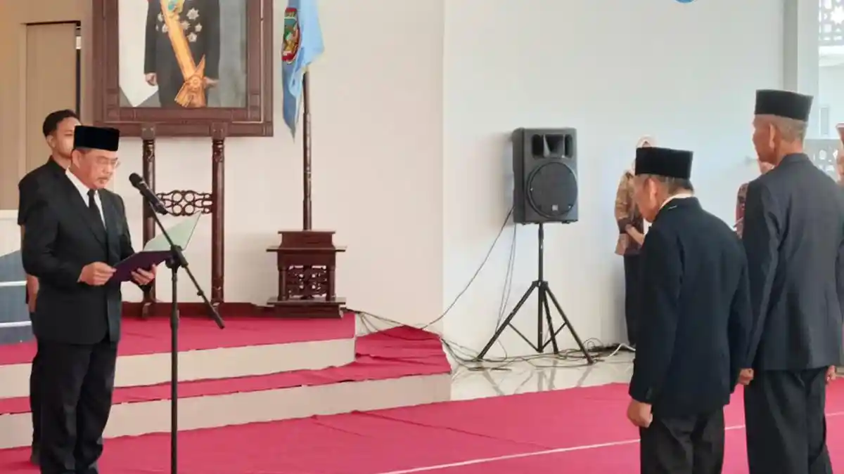 ‎Lantik Dewan Hakim MTQ Kalbar 2026, Ria Norsan Ingatkan Amanah Penilaian