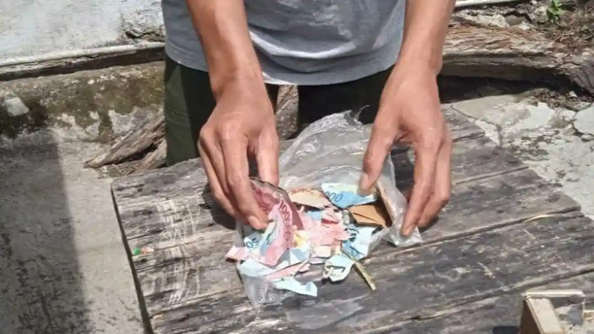 Kisah Warga Garut Menangis Usai Uang Tabungan untuk Kurban Dimakan Rayap, Kini Dapat Hadiah Domba