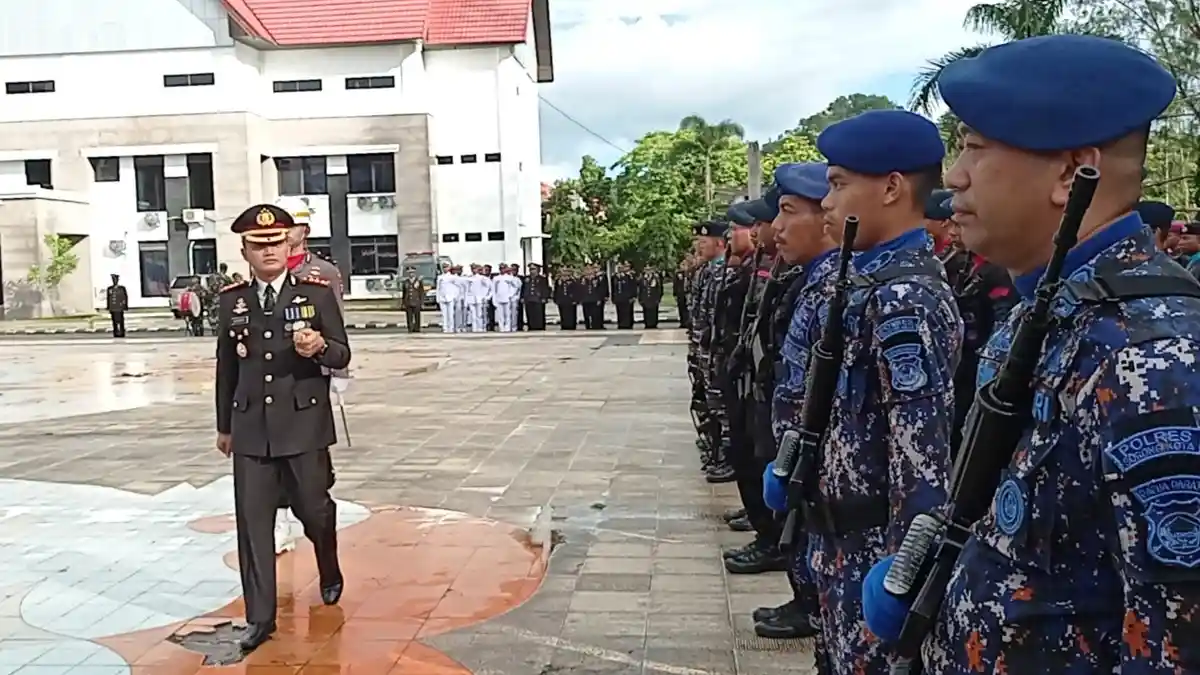 Pimpin HUT ke-77 Bhayangkara, Kapolresta Sorong Kota Sebut Polri Waspada Hadapi 3 Krisis