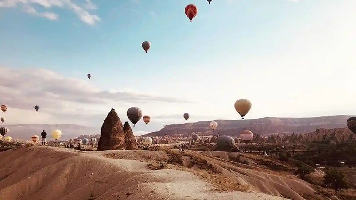 Ingin Naik Balon Udara di Turki? Ini 5 Fakta Menarik Seputar Cappadocia