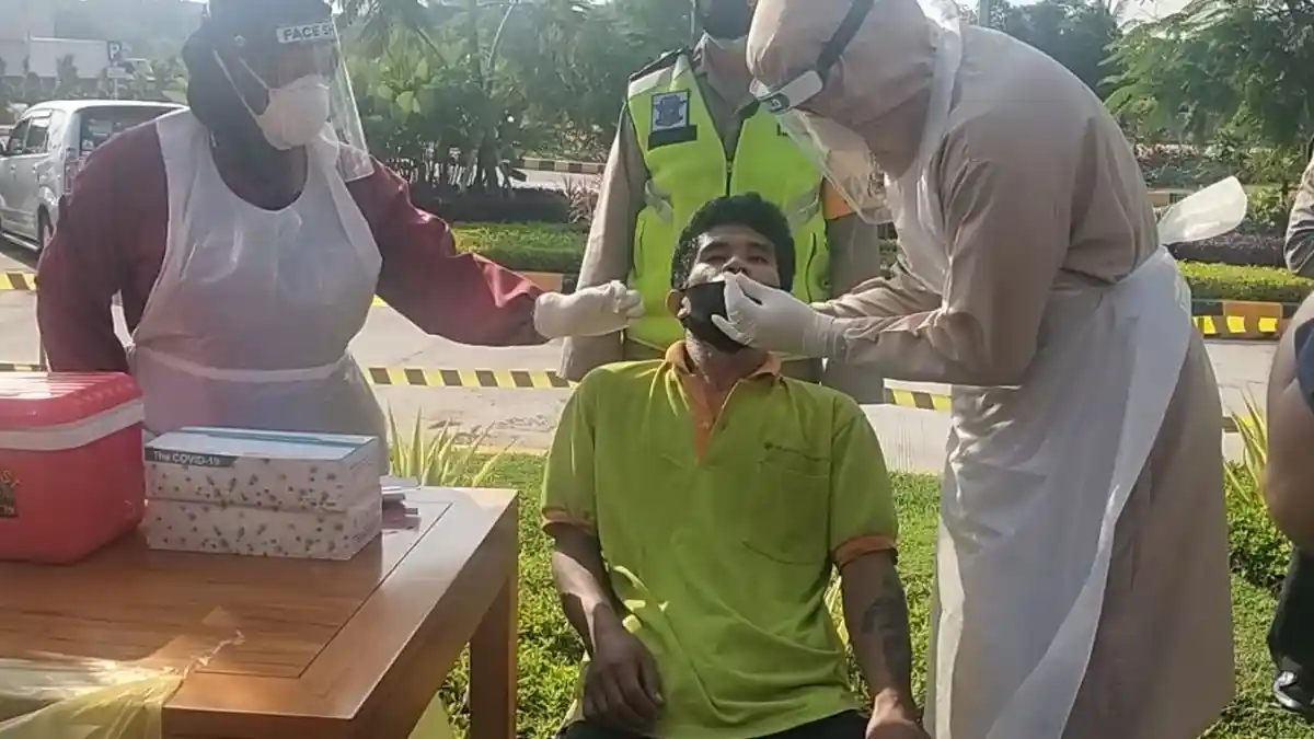 Tak Bawa Surat Bebas Covid-19, 31 Orang Jalani Tes Antigen di Rest Area KM 487 B Tol Solo-Semarang