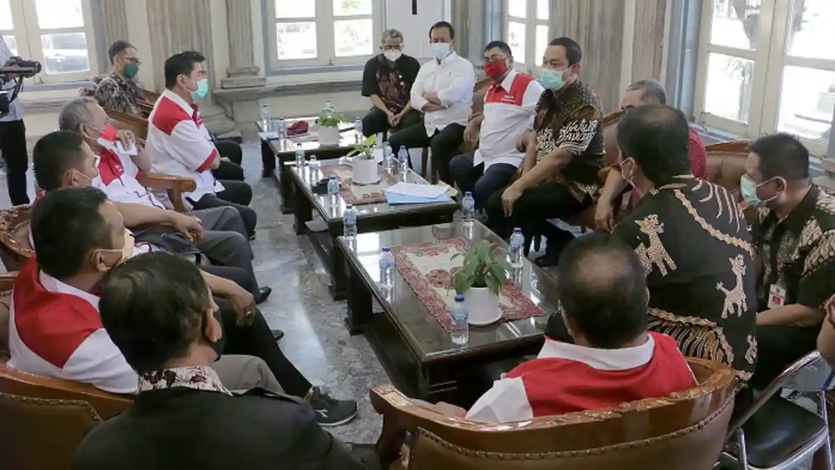 Tak Puas Hasil Pengundian Kios dan Lapak, Pedagang Pasar Johar Temui Wali Kota Semarang