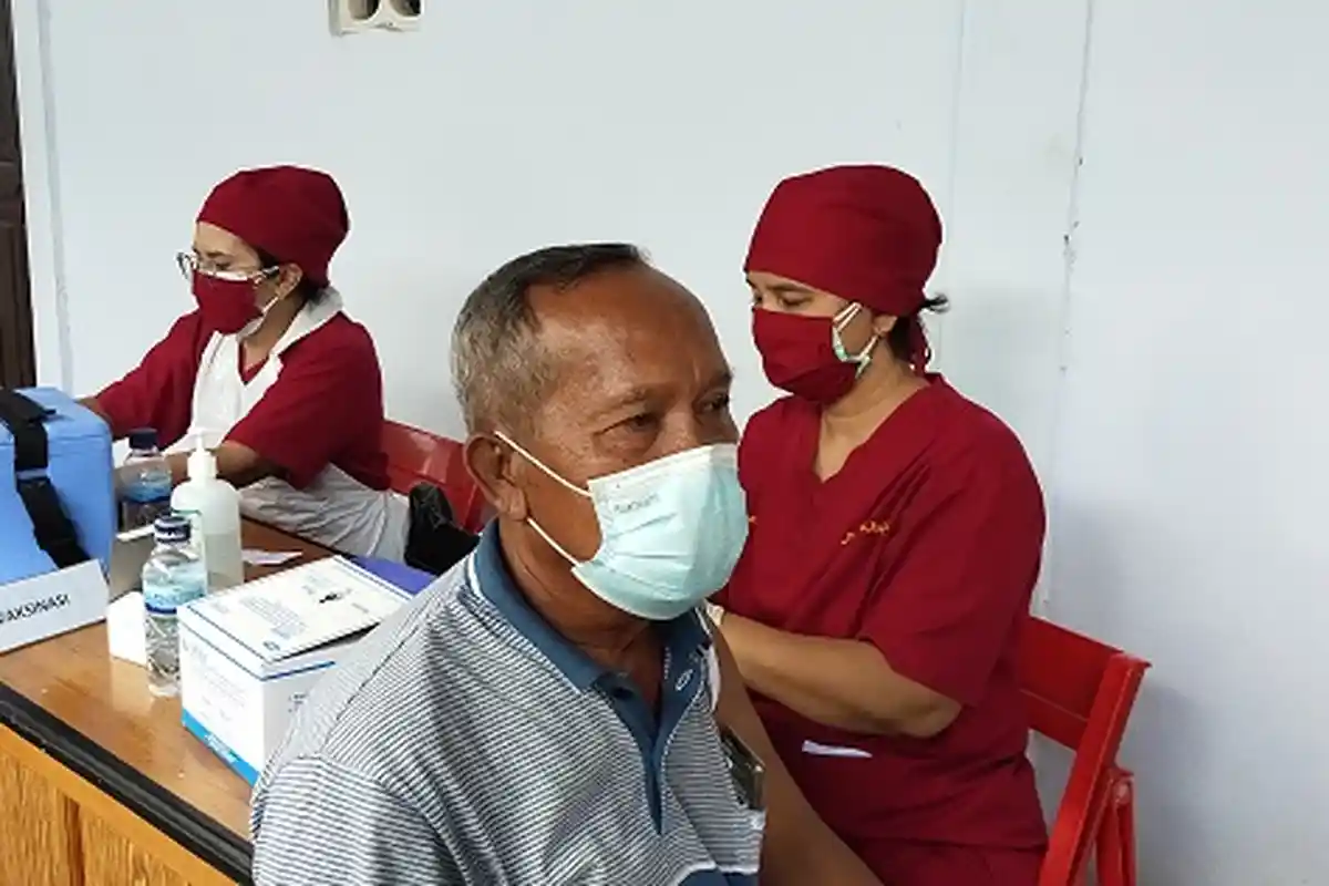 Capaian Masih di Bawah 50 Persen, Pemkot Jayapura Terus Genjot Vaksinasi Untuk Lansia