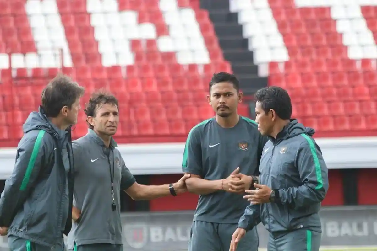 RESMI! Persib Bandung Tunjuk Luis Milla sebagai Pelatih Baru Gantikan Robert Rene Alberts