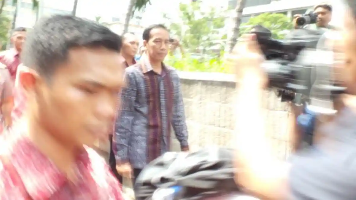 Bikin Rakyat Tenang, Jokowi Kembali Kunjungi Sarinah