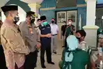 kapolres-pamekasan-akbp-apip-ginanjar-dan-sekda-pamekasan-totok-hartono.jpg