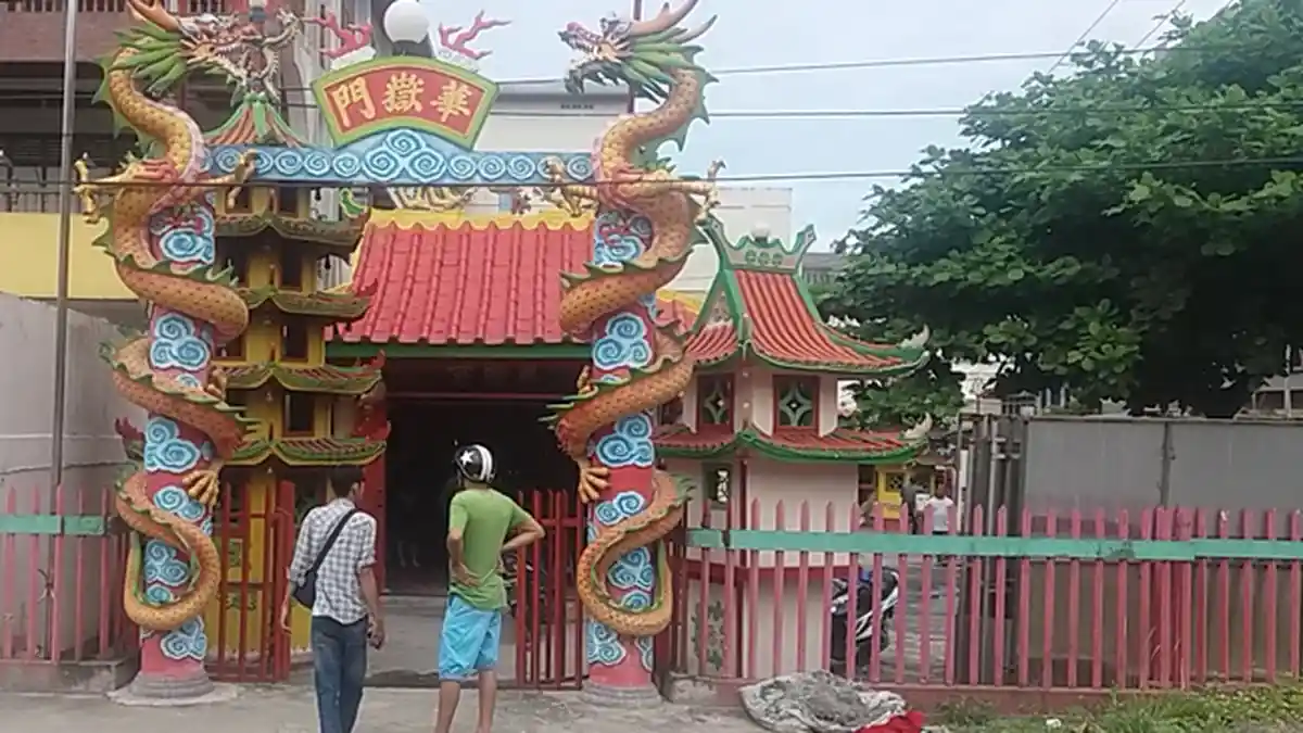 BREAKING NEWS: Pekong Fa Kong Ti Kota Singkawang Dirusak