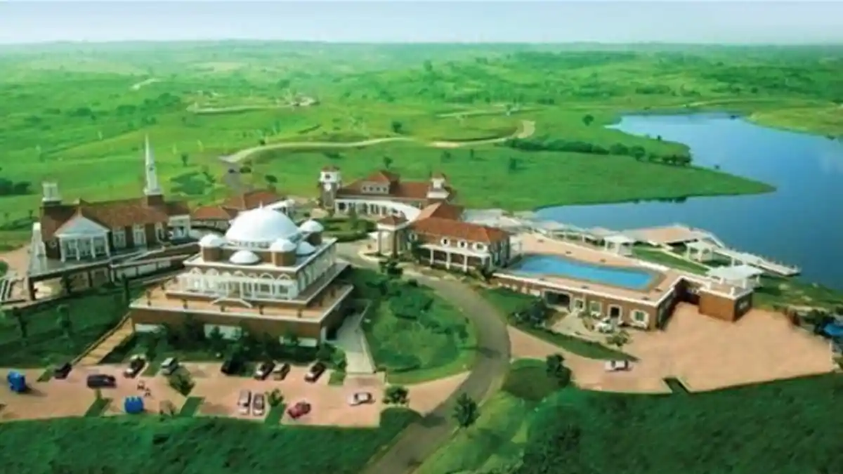 Daftar Harga Makam San Diego Hills Karawang, Tempat Ashraf Sinclair Dikebumikan