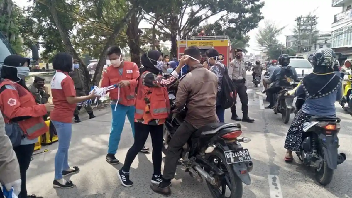 Hasil Tes Tunjukkan Positif Corona, Seorang Pria Dijemput Petugas, Kasus Covid-19 di OKUT Bertambah