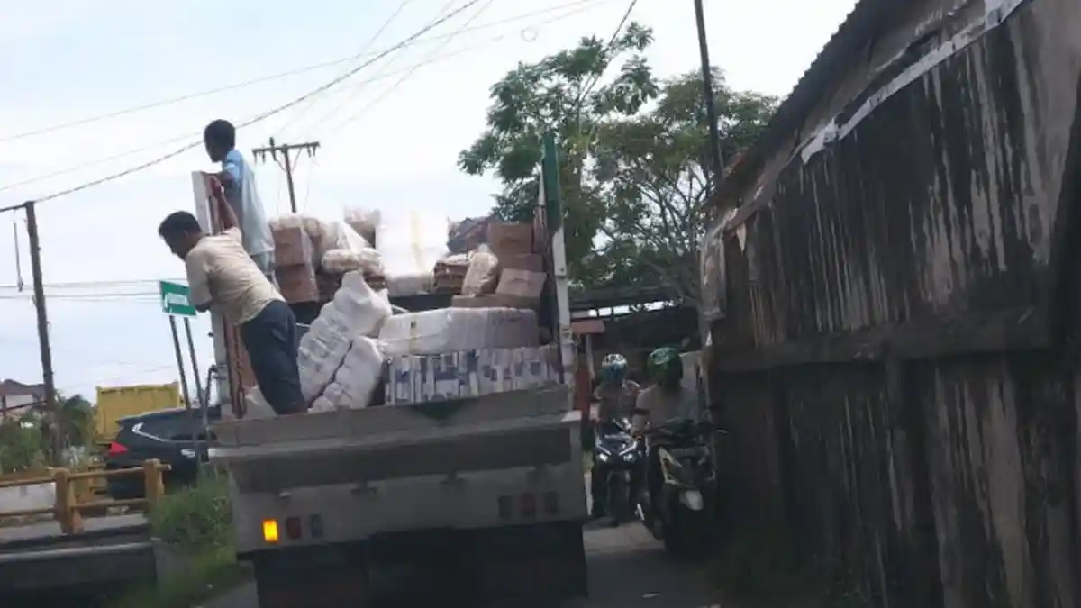 Pemkab Abdya Jajaki Pelebaran Jalan Cot Keumeunyan, Sempit dan Rawan Kecelakaan