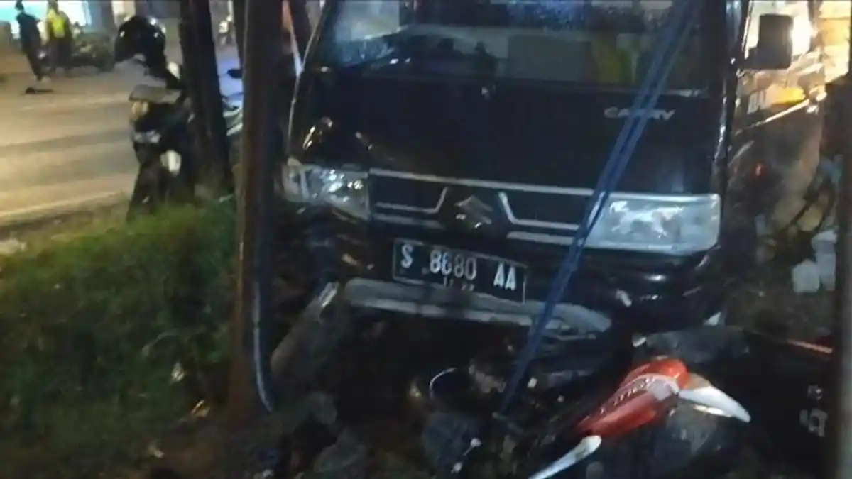 KRONOLOGI Kecelakaan Motor di Driyorejo Gresik, Tewaskan Warga Jombang