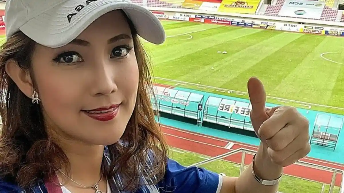 Senator Abdul Kholik Dukung Maya Damayanti Jadi Penyelamat PSCS Cilacap