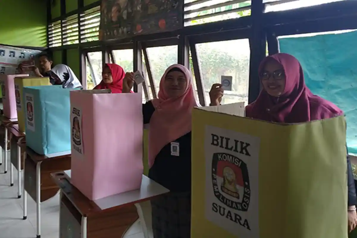 SMPN 19 Singkawang Lahirkan Pemimpin Lewat Pemilu Langsung