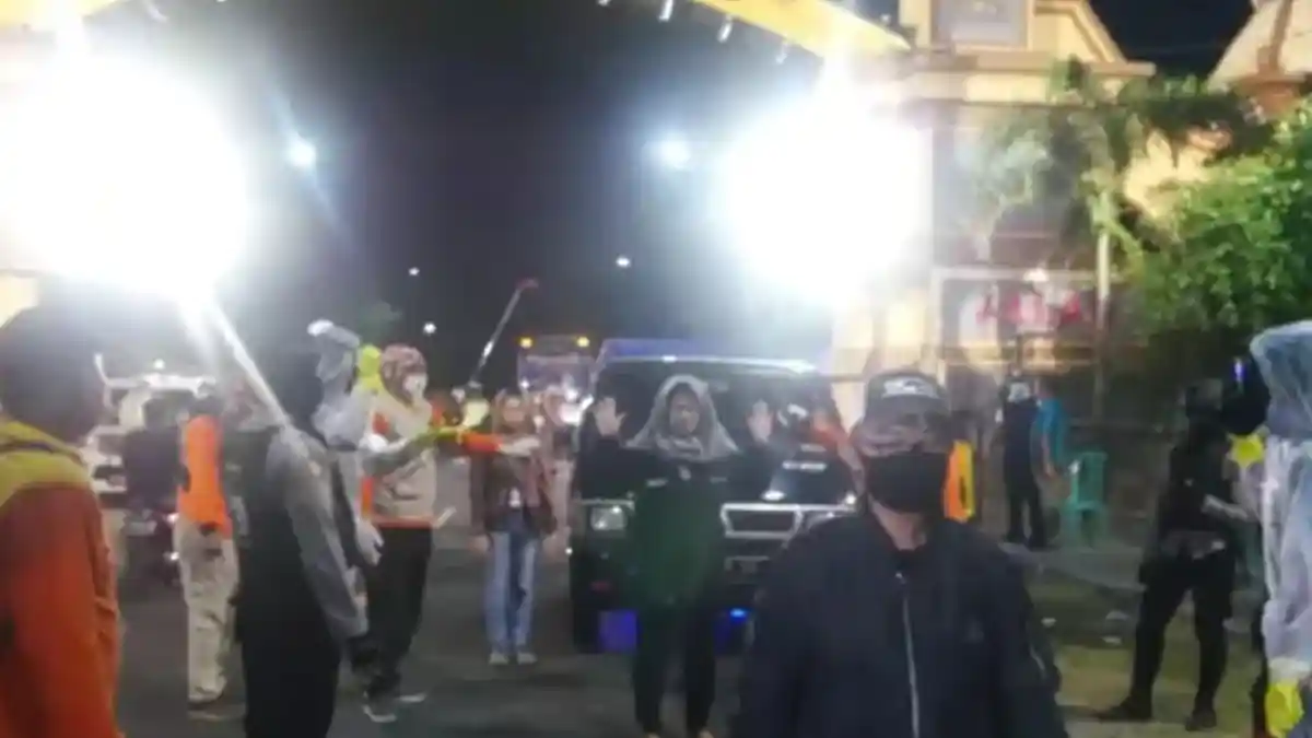 Tangkal Corona, Bupati Sumenep Cegat Perantau di Perbatasan