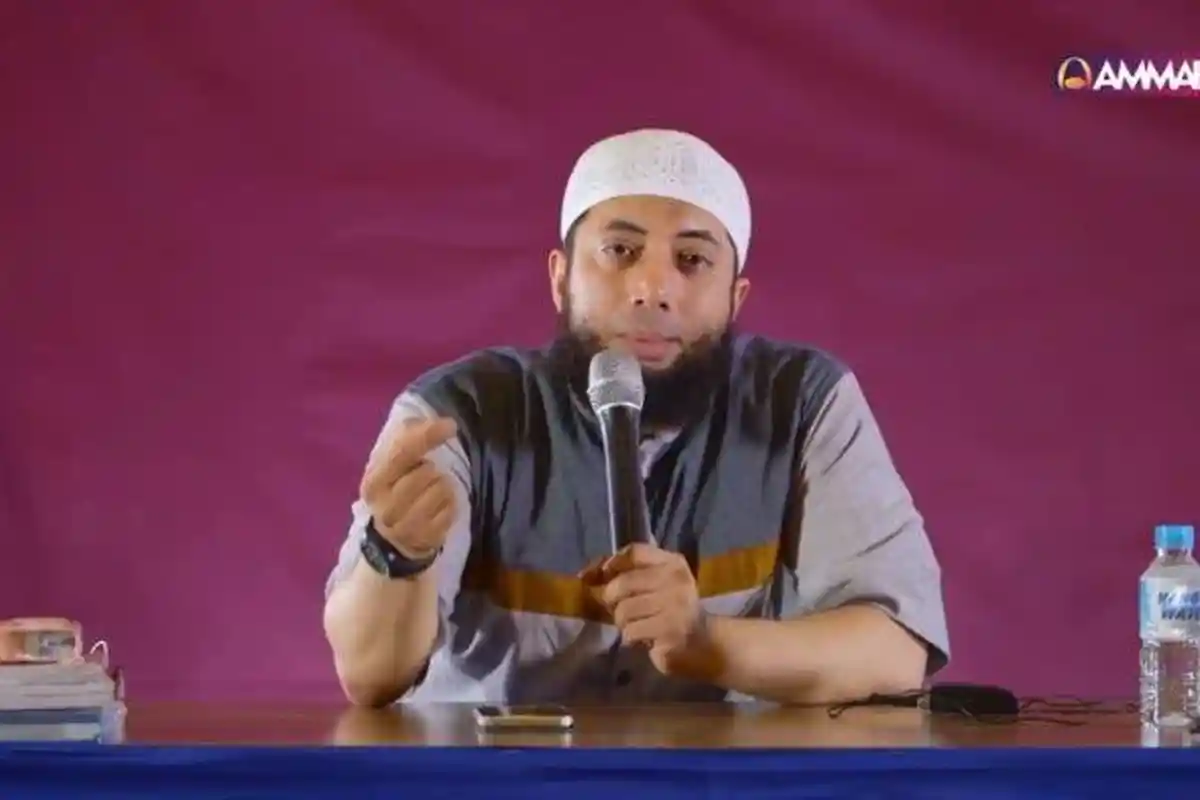 Masih Iri dengan Rezeki Orang Lain, Begini Saran Ustaz Khalid Basalamah Agar Lebih Bersyukur