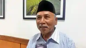 Libur-Nataru-2024-Dewan-Pendidikan-Lombok-Timur-Imbau-Orang-Tua-Awasi-Anak-dari-Bahaya-Gadget.jpg