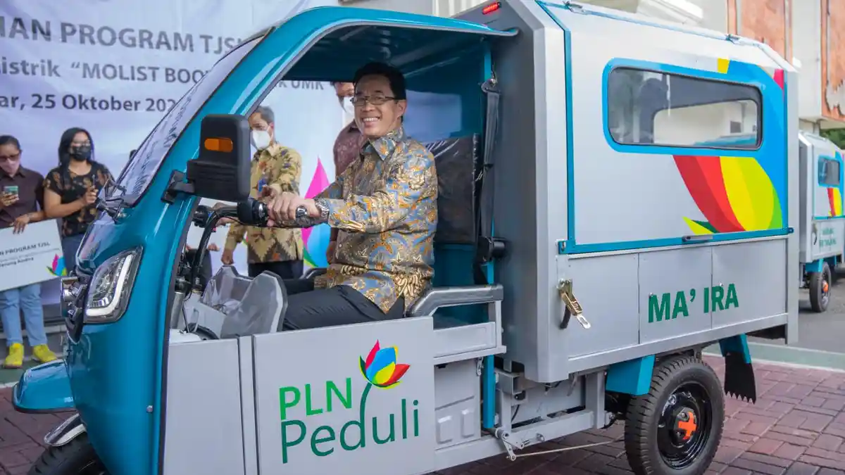 Tingkatkan Produktivitas UMK, PLN Kembangkan Gerobak Motor Listrik