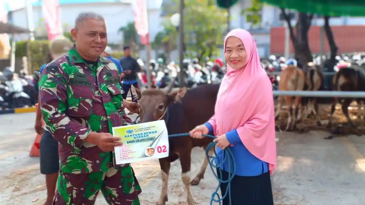 JICT Bagikan 12.250 Kupon Hewan Kurban Untuk Warga Jakarta Utara