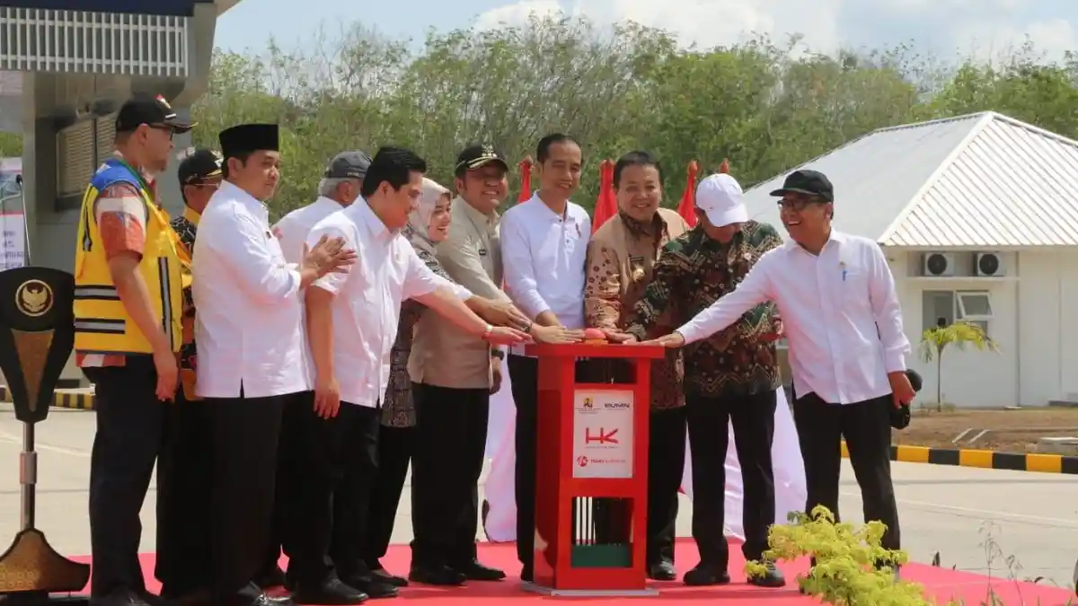 Jokowi Targetkan Tol Lampung - Aceh Selesai pada Tahun 2024