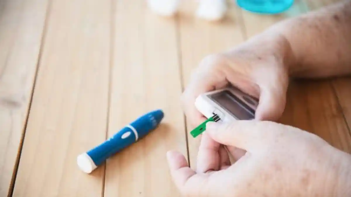 Hal-hal yang Perlu Diperhatikan Penderita Diabetes yang Positif Covid-19 saat Isoman