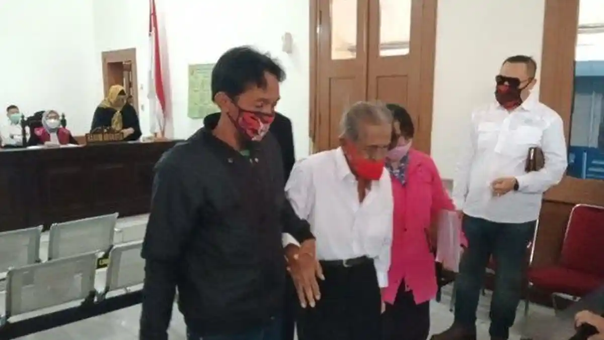 Gara-gara Harta Warisan, Pria Renta Ini Digugat Anaknya, Koswara: Saya Takut