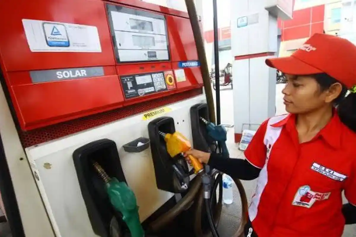 Daftar Harga BBM non-subsidi untuk Wilayah Jawa Timur setelah Penurunan Harga