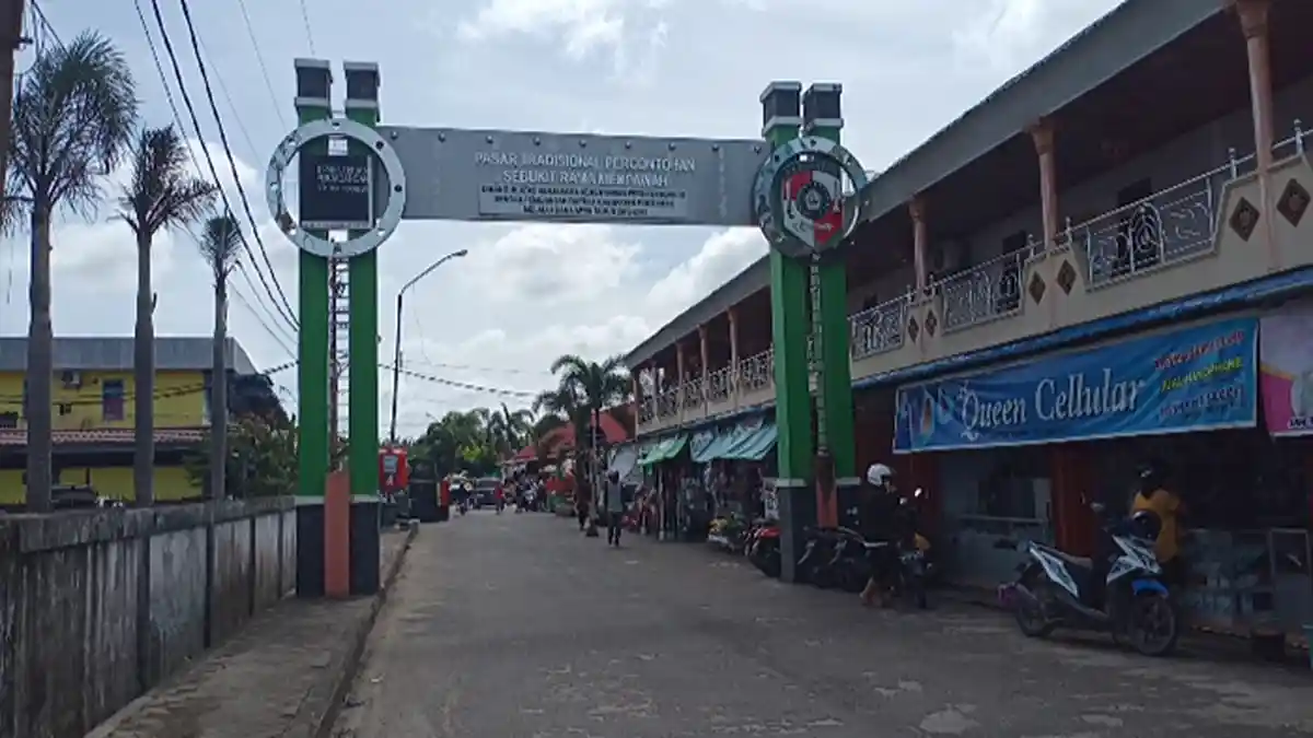 Warga Harap Ketersediaan Bahan Pokok Cukup Hingga Menjelang Hari Raya Idul Fitri