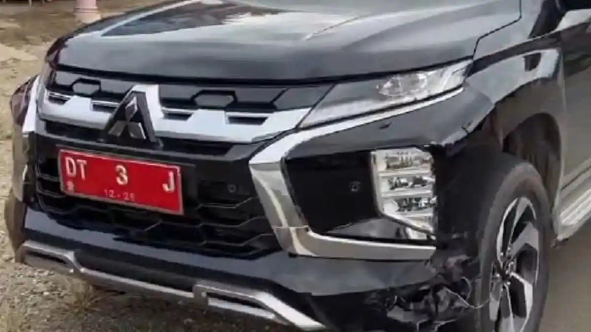 Mobil Dinas Ketua DPRD Kolaka Utara Tabrak Pemotor di Kolaka, Diduga Melaju Kecepatan Tinggi