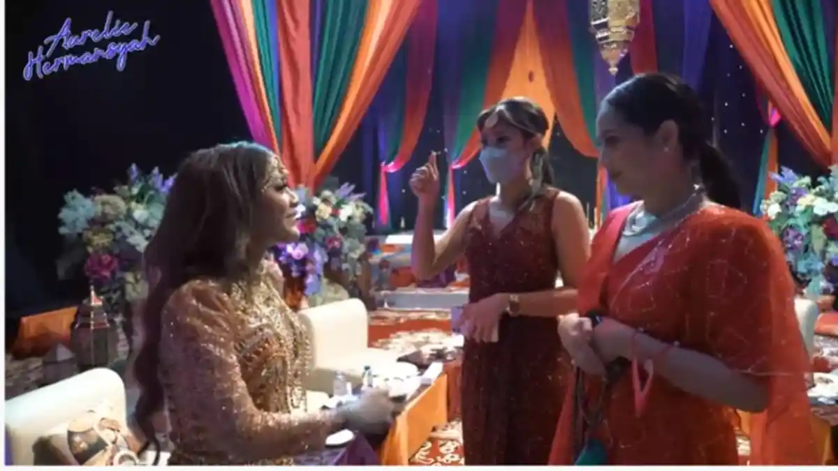 Nagita Slavina Sebut Rumah Tangga Tak seperti Fairy Tale, Aurel Malah Was-was: Tahan, Jangan Nangis