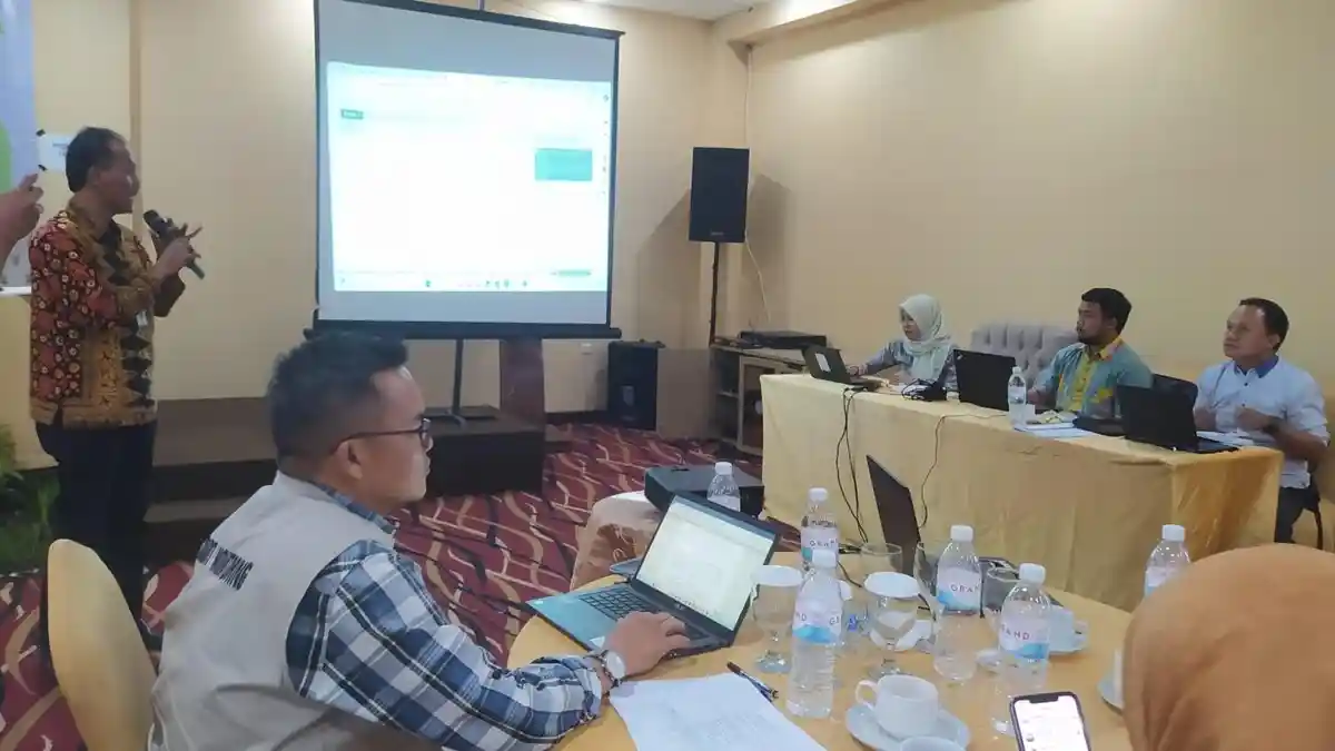 Tim ZI Unila Gelar Pelatihan Pengisian LKE 2023