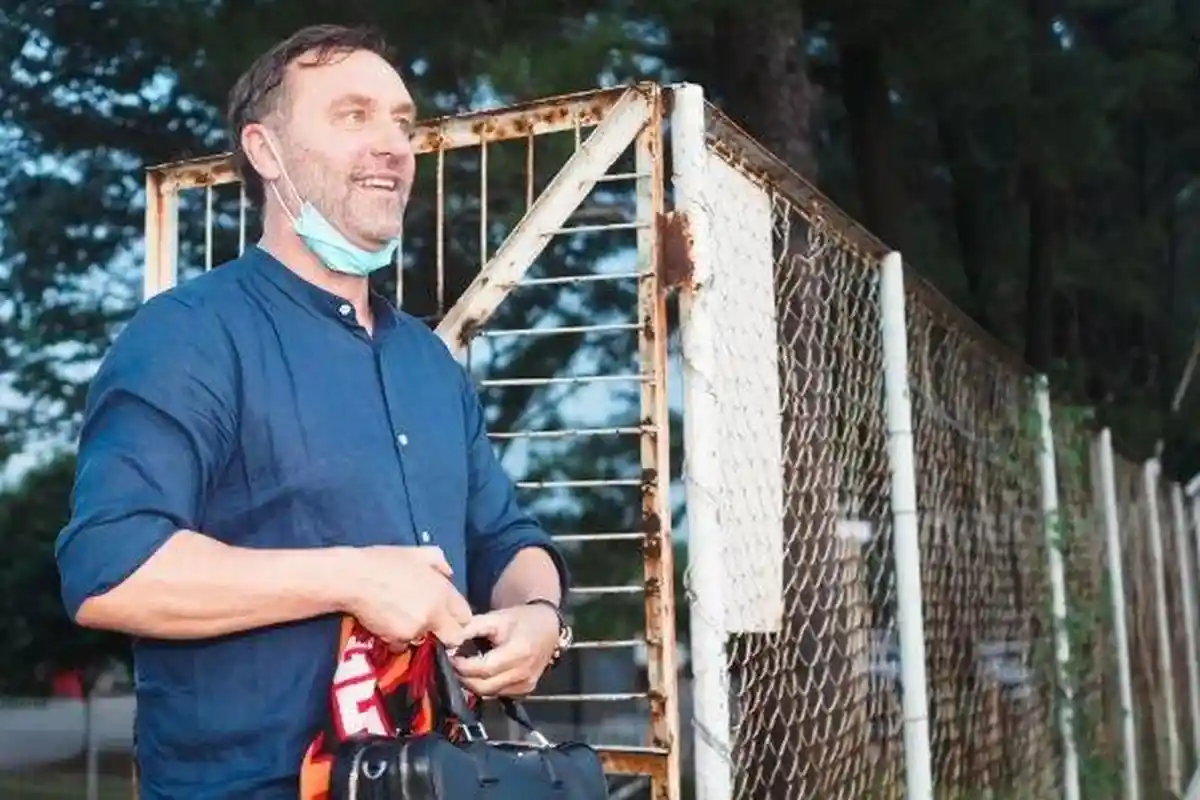 Bawa 3 Jargon Baru, Jakmania Tak Sabar Lihat Persija Jakarta, Thomas Doll Malah Tidak Peduli Hasil