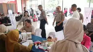 Kapolresta-deliserdang-donor-darah-dan-terkumpul-puluhan-kantong.jpg
