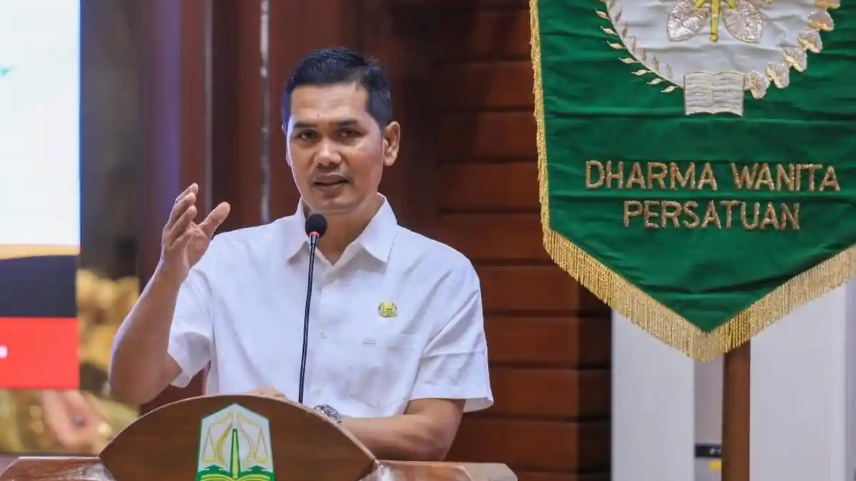 Sekda Aceh M Nasir Buka Rapat Kerja DWP di Anjong Mon Mata