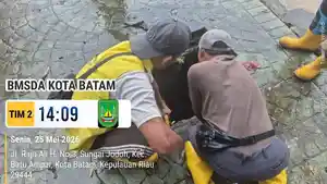 Banjir-di-jalan-Raja-Ali-Haji.jpg