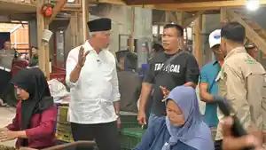 mahyeldi-pinang.jpg