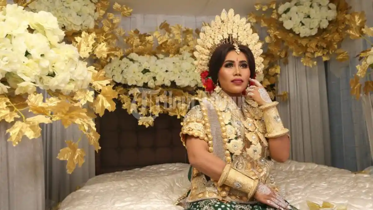 Akad Nikah Evi Masamba Hari Ini, Postingan Calon Suami Kok Galau?