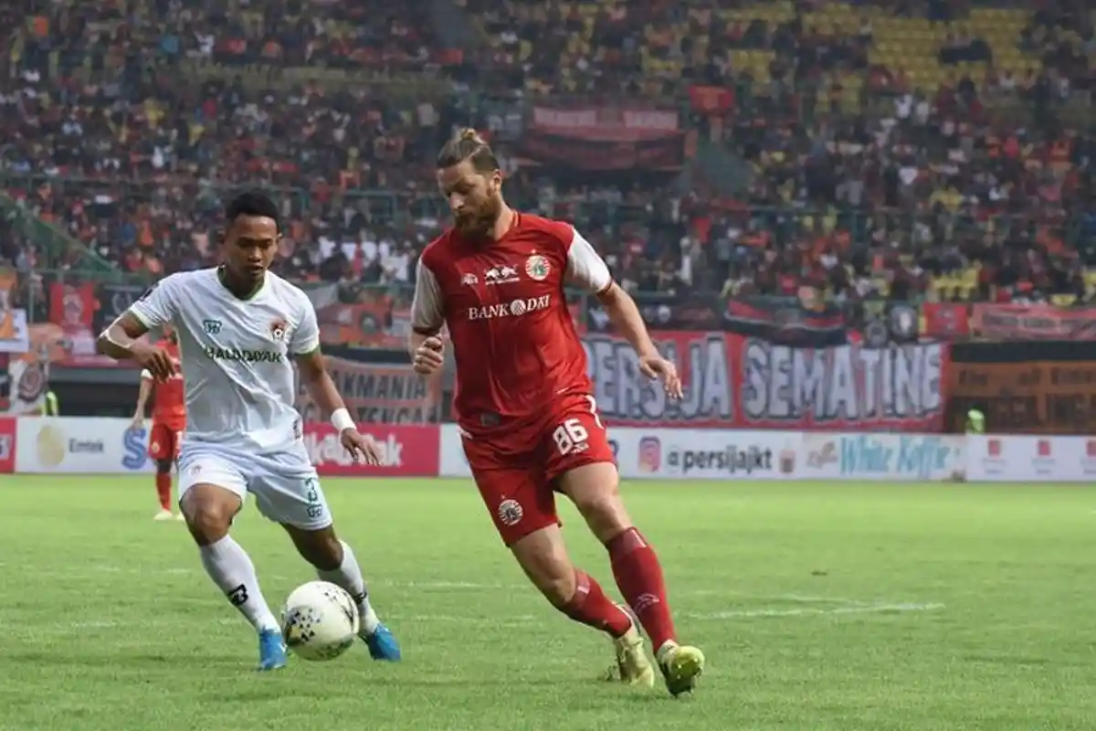 Persija Jakarta Berpeluang Mainkan Steven Paulle sebagai Striker Gantikan Escobar Lawan Ceres Negros