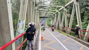 Jembatan-Cangar-kota-batu-kabupaten-mojokerto-tahura.jpg