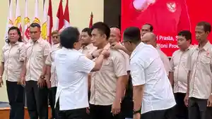 Giri-Prasta-Lantik-Ipat-Jadi-Ketua-KONI-Jembrana-Targetkan-Venue-Baru.jpg