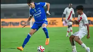 Kode-Federico-Barba-Bertahan-di-Persib-Bandung-Makin-Kuat.jpg