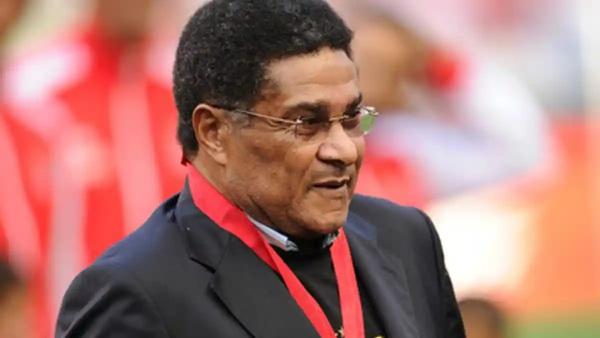 Jose Mourinho: Bagi Orang Portugal, Eusebio Lebih Dari Pesepakbola