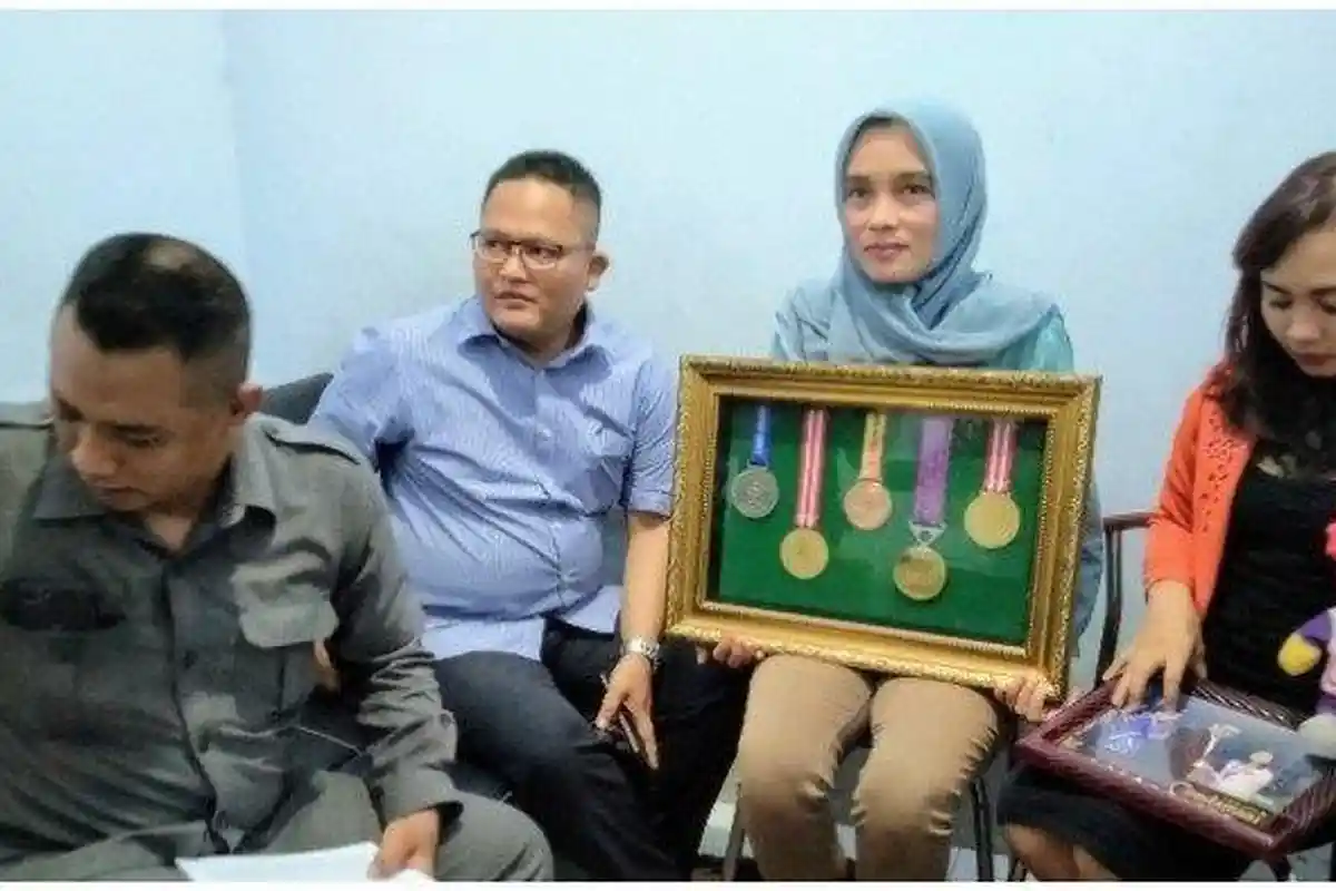 Duuh! Atlet Senam yang Dituduh Tak Lagi Perawan dan Dipulangkan Oleh Pelatih Sea Games Malu Sekolah