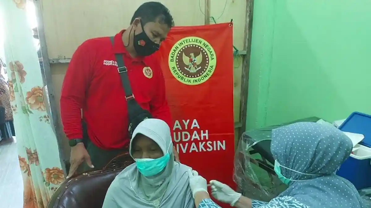 Warga Empat Gampong dan Siswa dari 13 Sekolah di Bireuen Divaksin