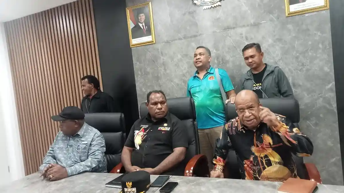 Bupati Jayawijaya Athenius Murib Usir Egianus Kogoya: Segera Angkat Kaki dari Wamena 