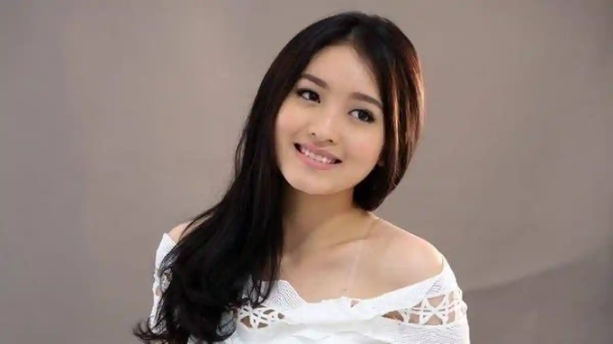 Hadiri Dinner Ultah Gladys Veronica, Natasha Wilona Kepergok Beri Hadiah Mewah Ini