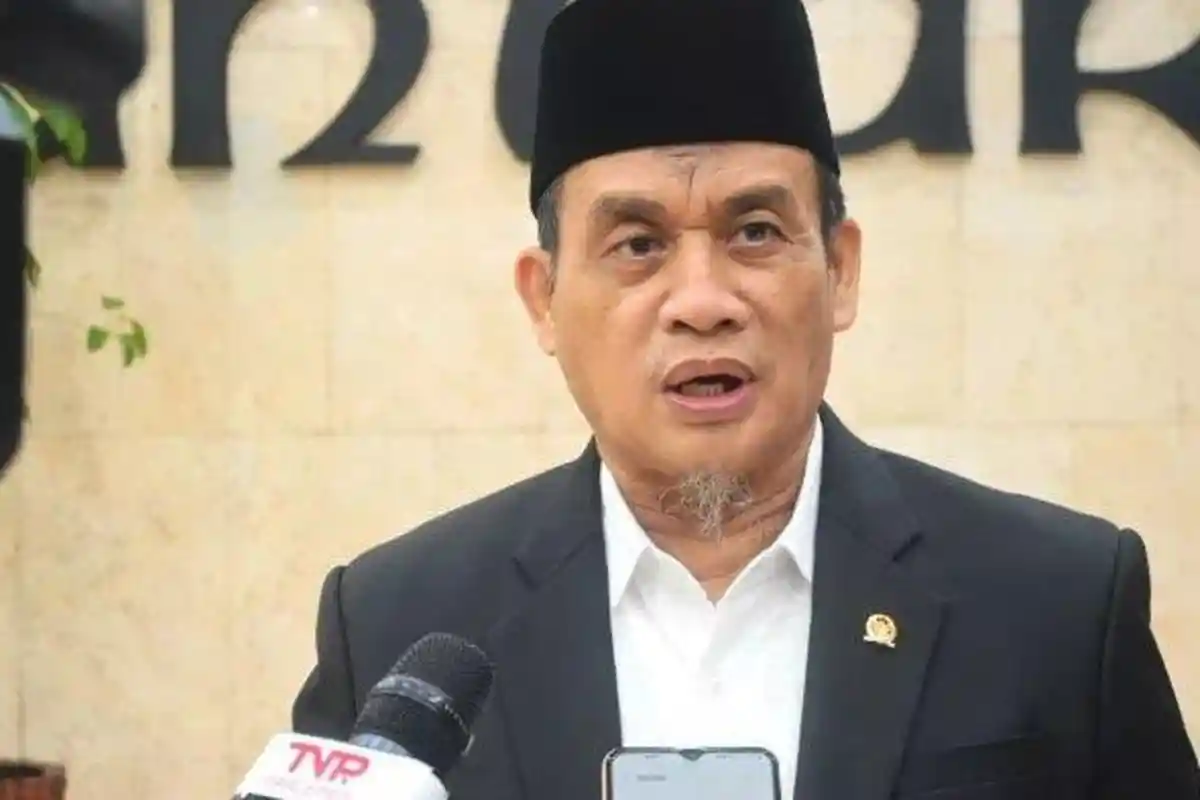Rekam Jejak Romo Syafi'i, Wakil Menteri Agama Sebut Ormas Minta THR Merupakan Budaya Lebaran