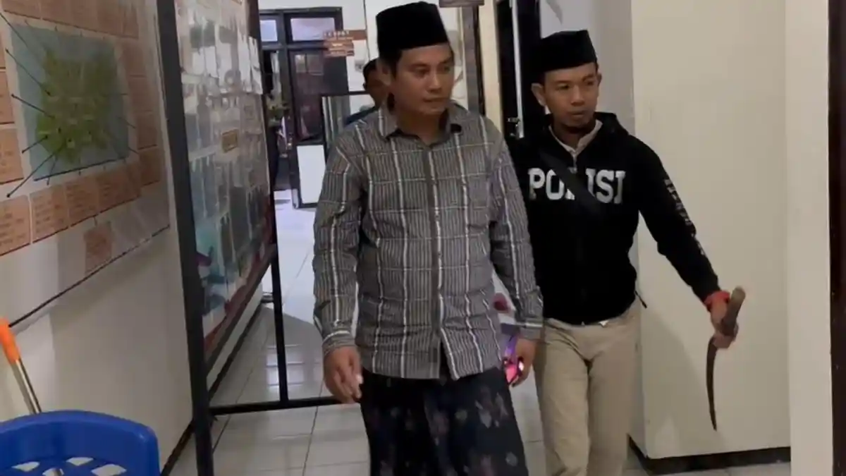 Malam Berdarah, Pria Bangkalan Kena Sabet Celurit Tetangga saat Ada Hajatan, Ending ke Rumah Sakit