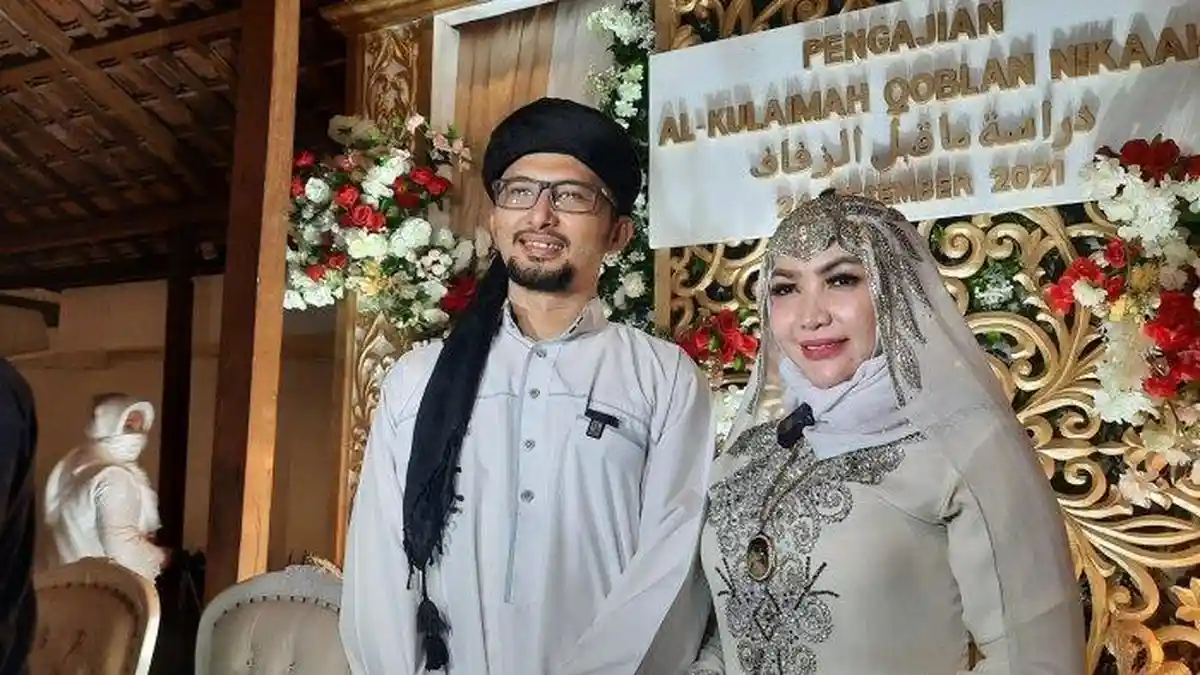 Sering Berdebat, Roro Fitria Gugat Cerai Andre Irawan: Sama-sama Keras
